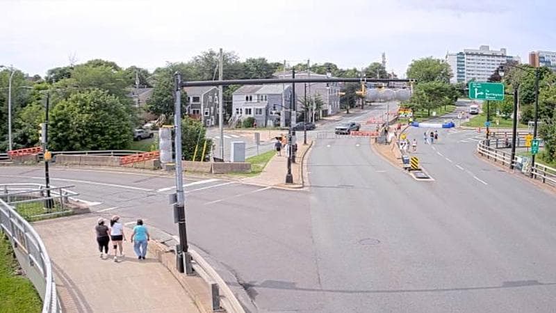 Mac Donald Bridge - Dartmouth bound