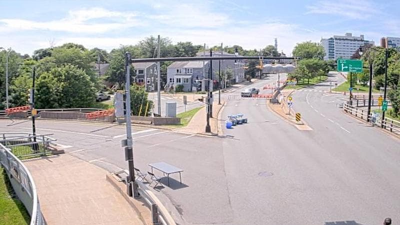 Mac Donald Bridge - Dartmouth bound