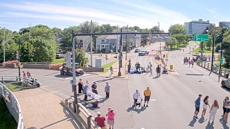 Mac Donald Bridge - Dartmouth bound