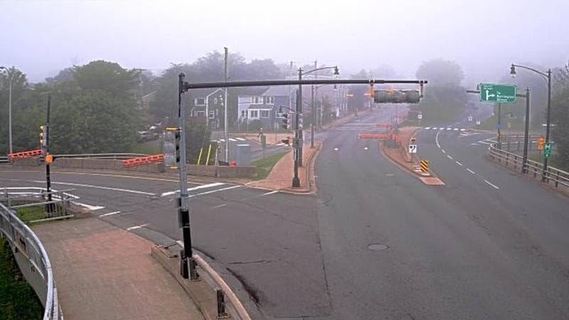 Mac Donald Bridge - Dartmouth bound