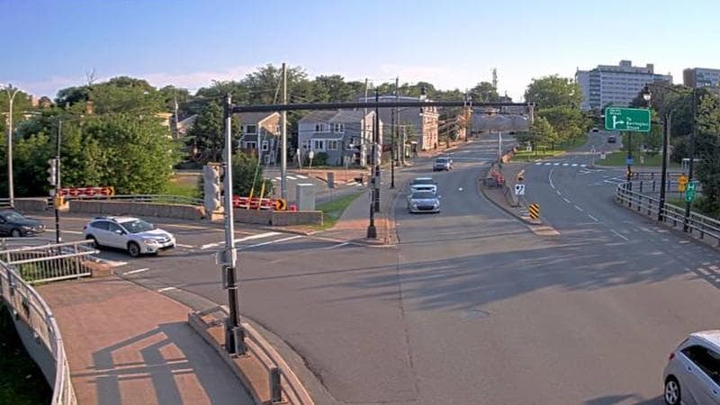 Mac Donald Bridge - Dartmouth bound