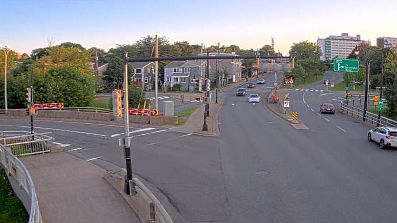Mac Donald Bridge - Dartmouth bound