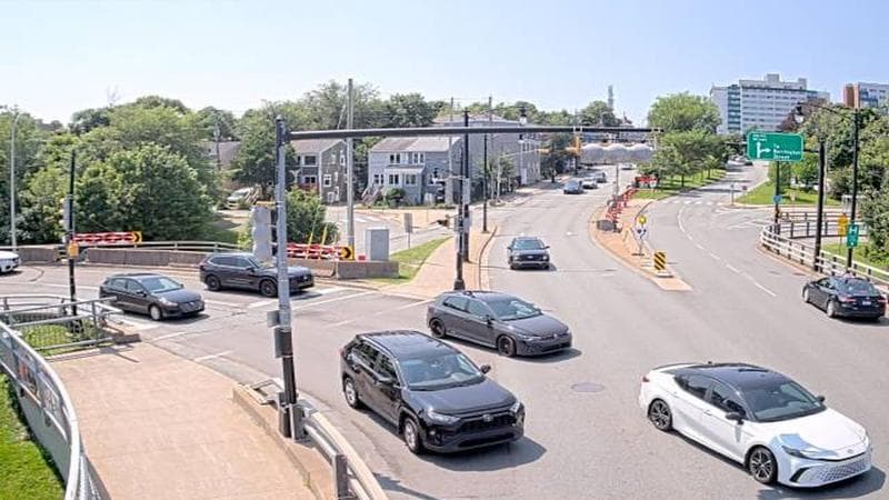 Mac Donald Bridge - Dartmouth bound
