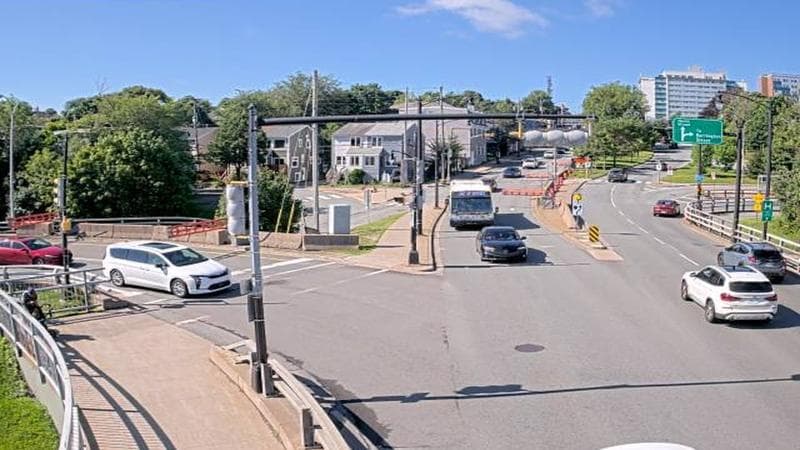 Mac Donald Bridge - Dartmouth bound