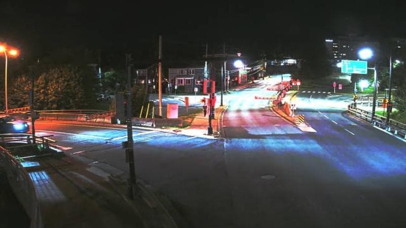 Mac Donald Bridge - Dartmouth bound