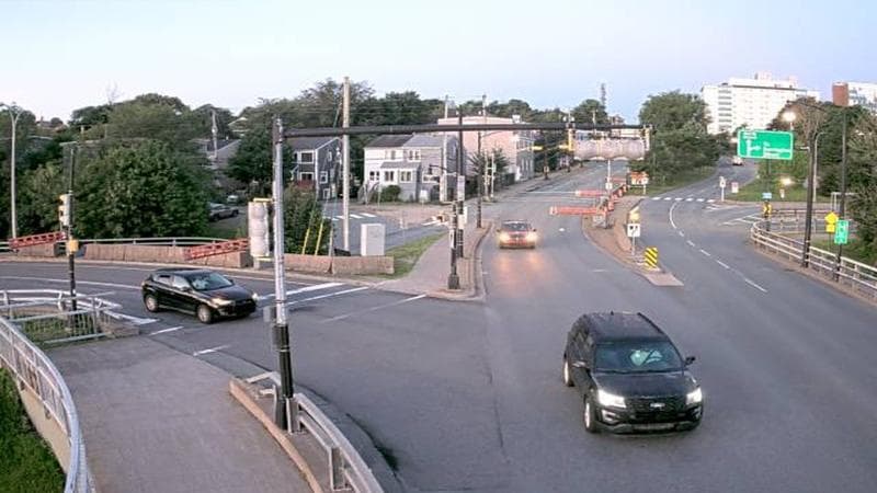 Mac Donald Bridge - Dartmouth bound
