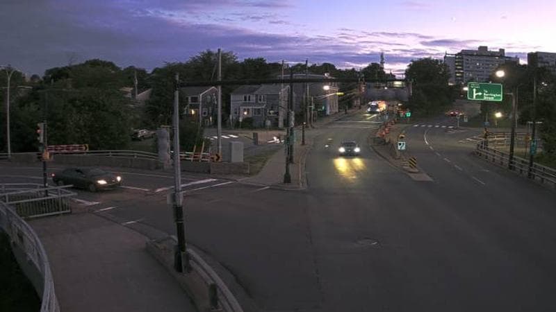 Mac Donald Bridge - Dartmouth bound