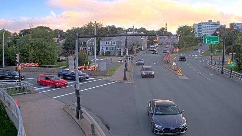 Mac Donald Bridge - Dartmouth bound