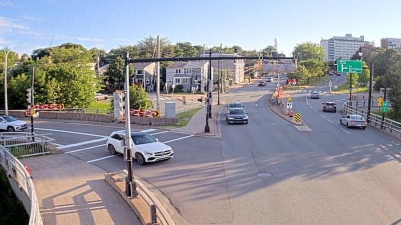 Mac Donald Bridge - Dartmouth bound
