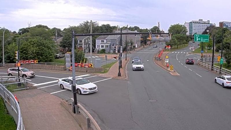 Mac Donald Bridge - Dartmouth bound