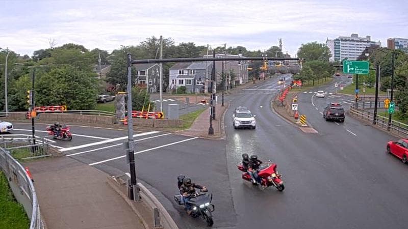 Mac Donald Bridge - Dartmouth bound