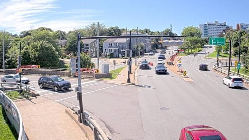 Mac Donald Bridge - Dartmouth bound