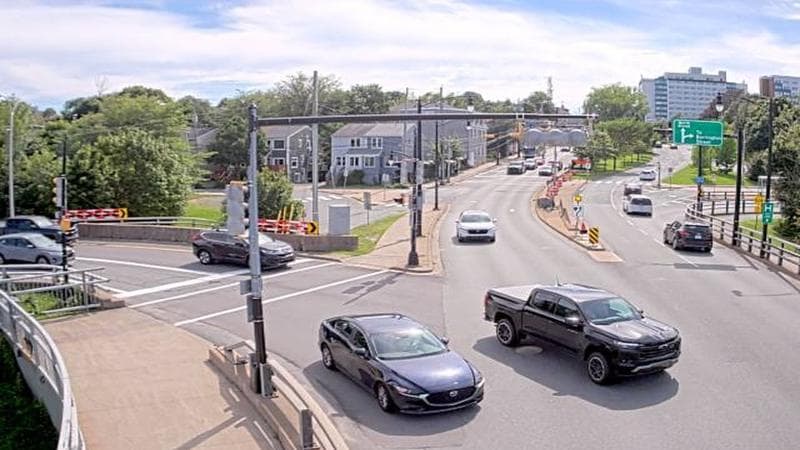 Mac Donald Bridge - Dartmouth bound