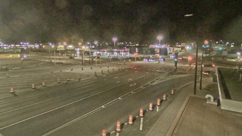 Macdonald Bridge - Halifax bound