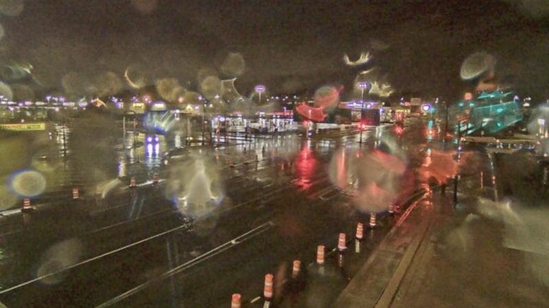 Macdonald Bridge - Halifax bound