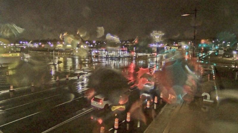 Macdonald Bridge - Halifax bound