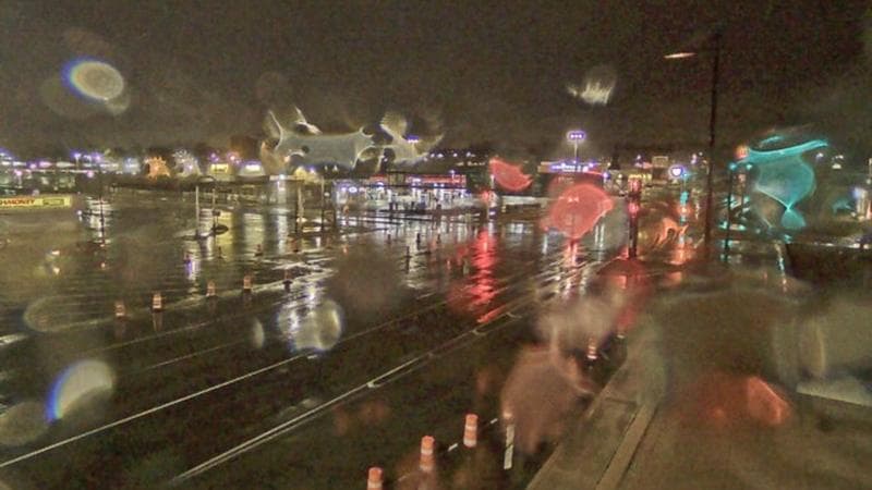 Macdonald Bridge - Halifax bound