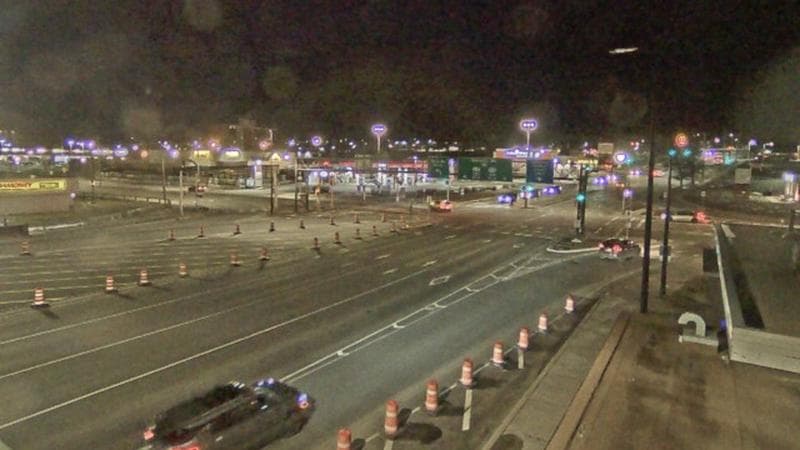 Macdonald Bridge - Halifax bound
