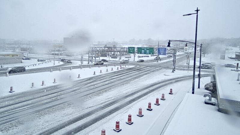 Macdonald Bridge - Halifax bound