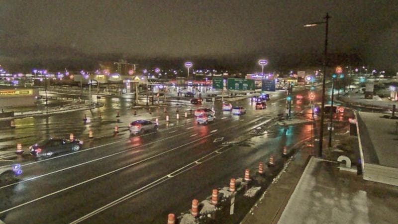 Macdonald Bridge - Halifax bound