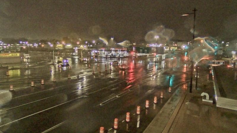 Macdonald Bridge - Halifax bound