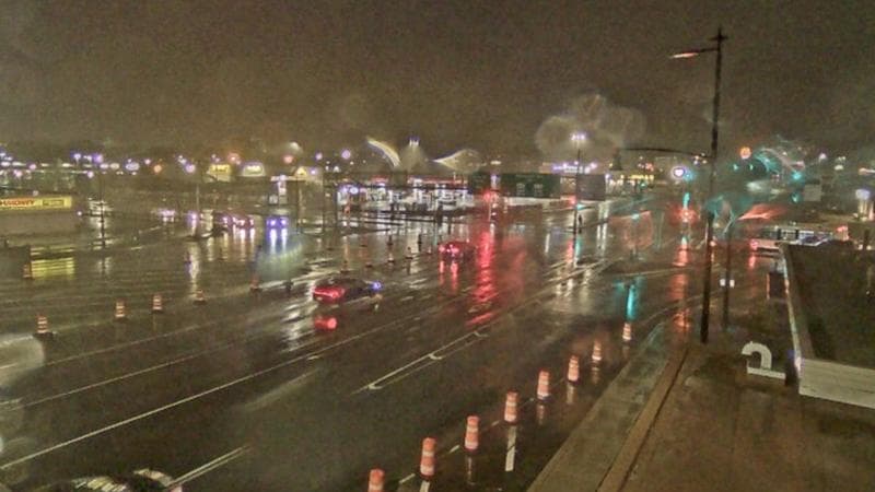 Macdonald Bridge - Halifax bound