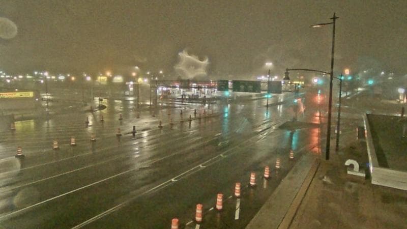 Macdonald Bridge - Halifax bound