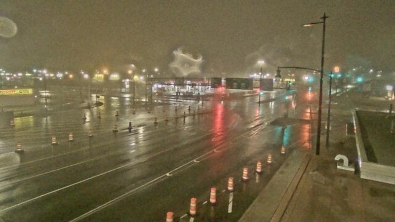 Macdonald Bridge - Halifax bound