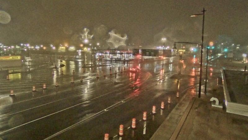 Macdonald Bridge - Halifax bound