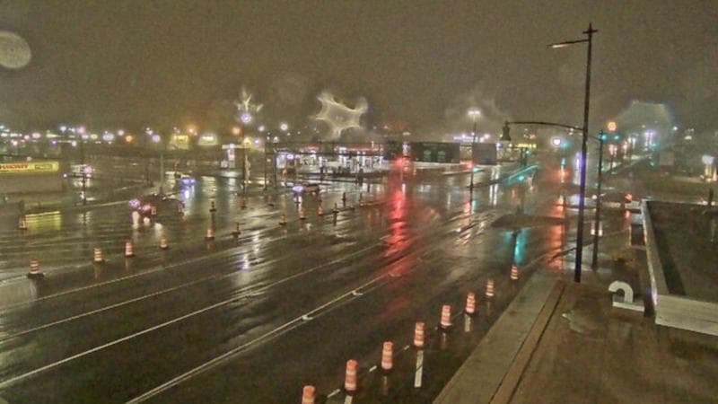 Macdonald Bridge - Halifax bound