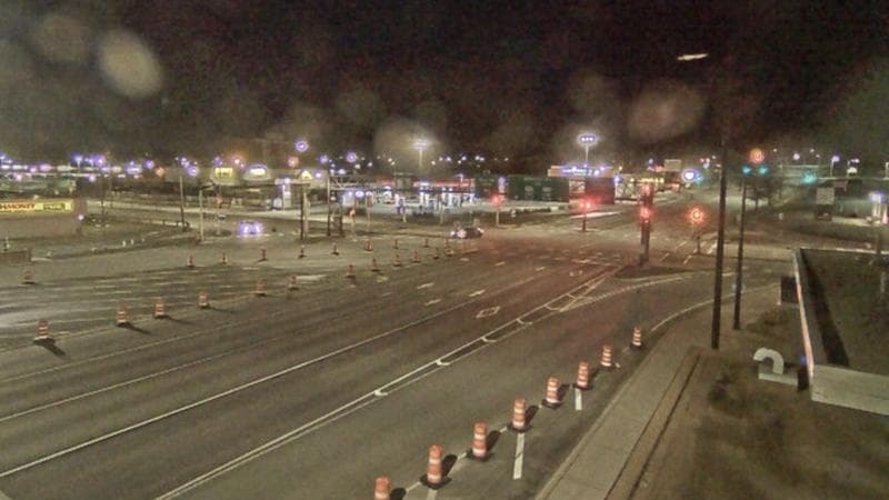 Macdonald Bridge - Halifax bound