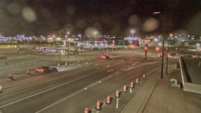Macdonald Bridge - Halifax bound