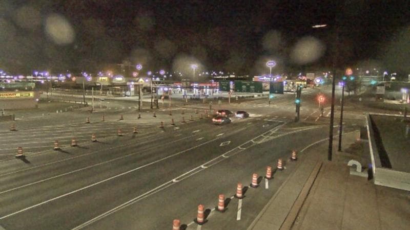 Macdonald Bridge - Halifax bound