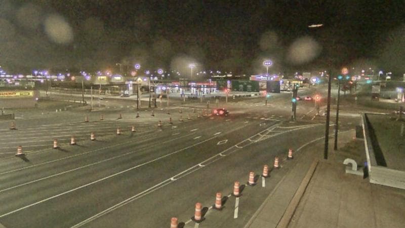 Macdonald Bridge - Halifax bound
