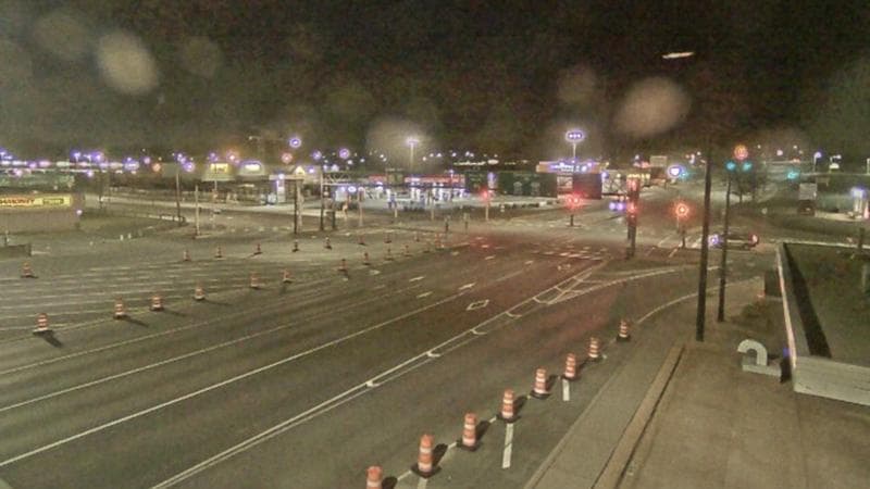 Macdonald Bridge - Halifax bound