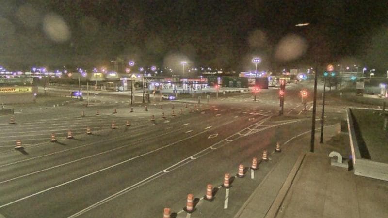 Macdonald Bridge - Halifax bound