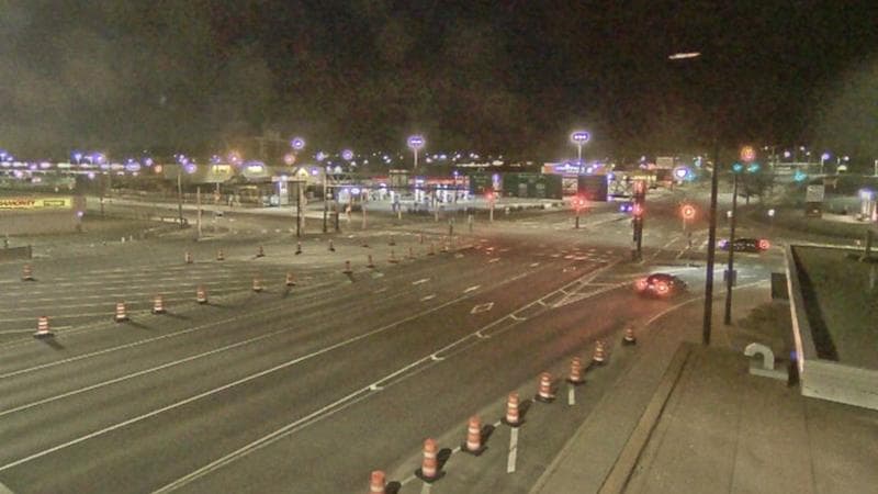Macdonald Bridge - Halifax bound