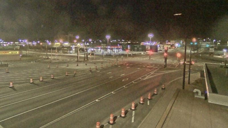 Macdonald Bridge - Halifax bound