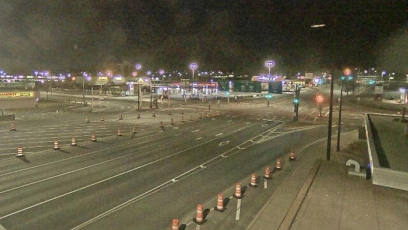 Macdonald Bridge - Halifax bound