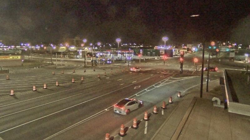Macdonald Bridge - Halifax bound