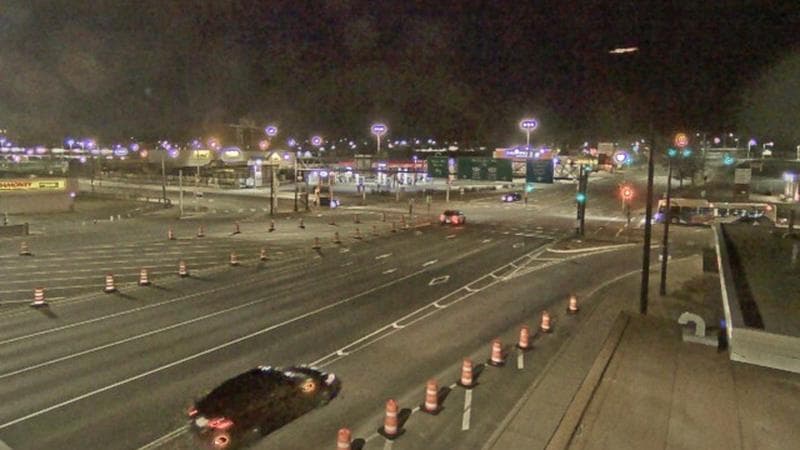 Macdonald Bridge - Halifax bound