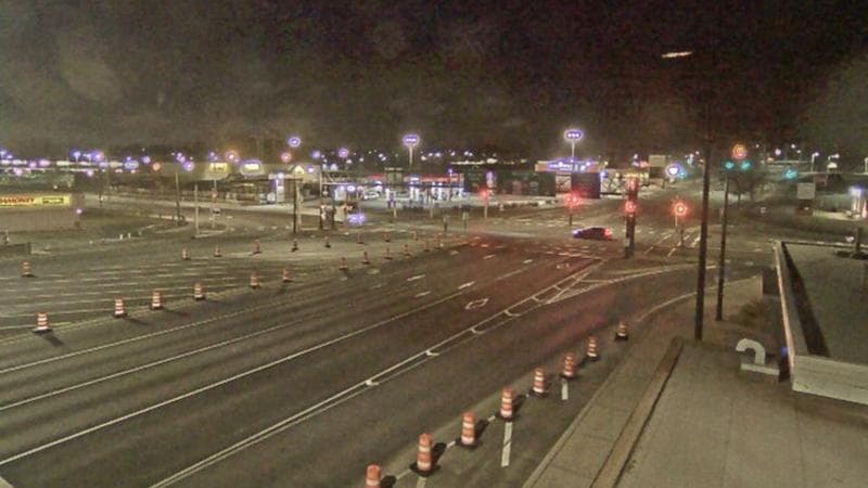 Macdonald Bridge - Halifax bound