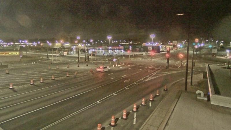 Macdonald Bridge - Halifax bound