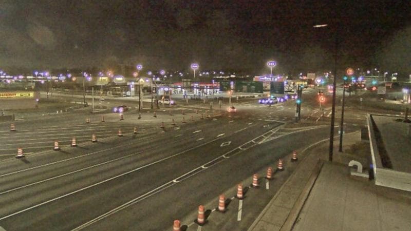Macdonald Bridge - Halifax bound