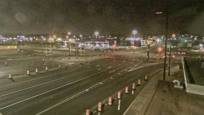 Macdonald Bridge - Halifax bound