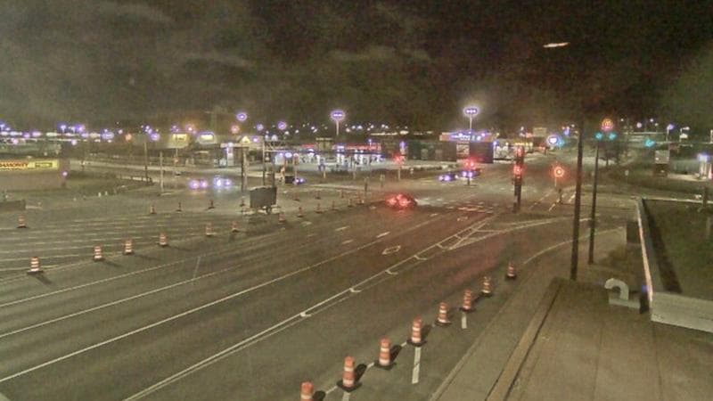Macdonald Bridge - Halifax bound