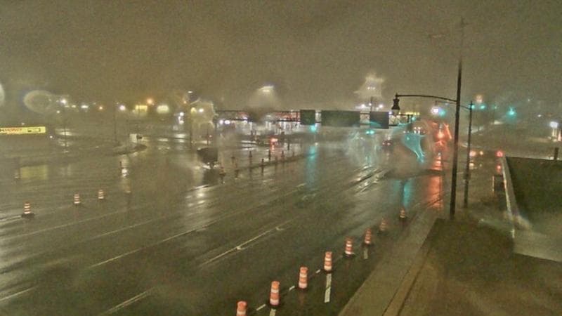 Macdonald Bridge - Halifax bound