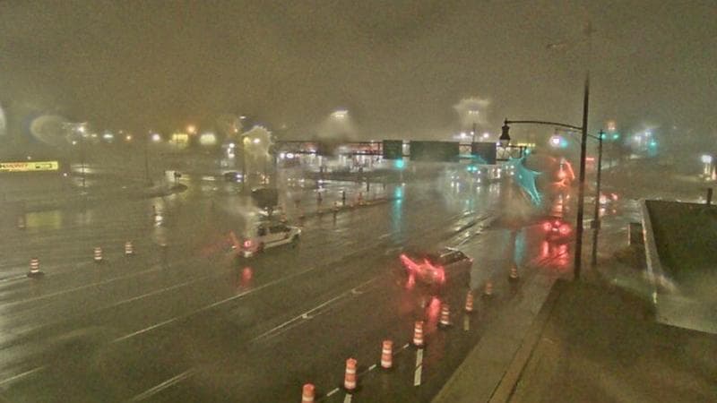 Macdonald Bridge - Halifax bound