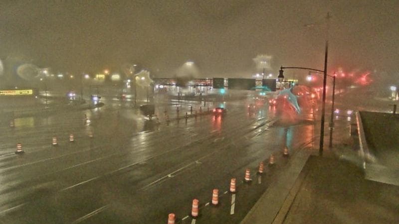Macdonald Bridge - Halifax bound