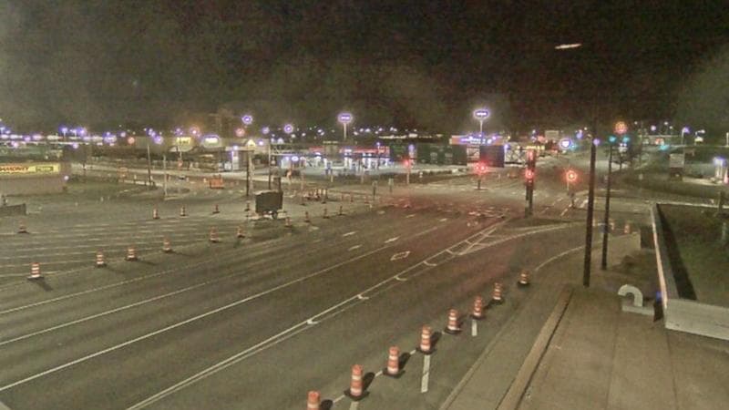 Macdonald Bridge - Halifax bound